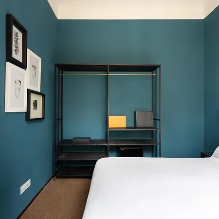 4f Boutique 3* Florence
